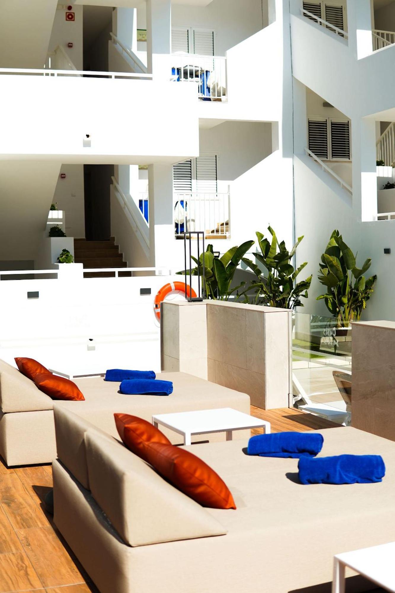 Typic Oasis Sa Tanca Apartment กาลายองกา ภายนอก รูปภาพ
