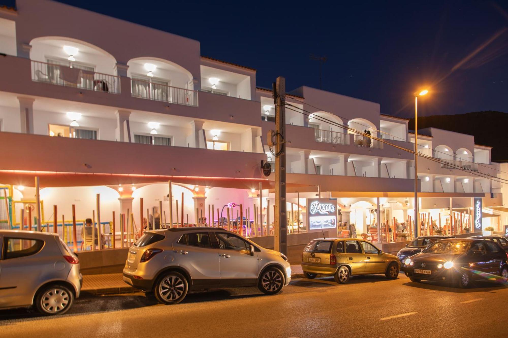 Typic Oasis Sa Tanca Apartment กาลายองกา ภายนอก รูปภาพ