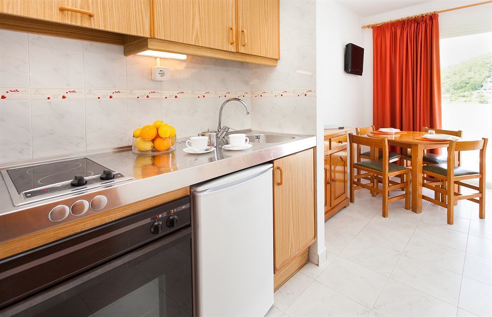 Typic Oasis Sa Tanca Apartment กาลายองกา ภายนอก รูปภาพ